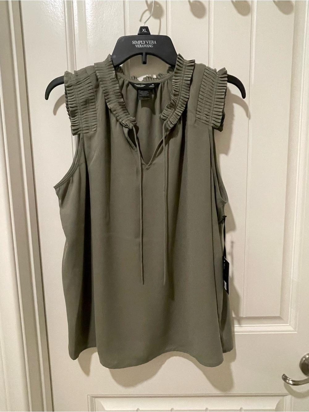 Simply Vera Vera Wang Olive Green Ruffle-Trim Sleeveless Camisole